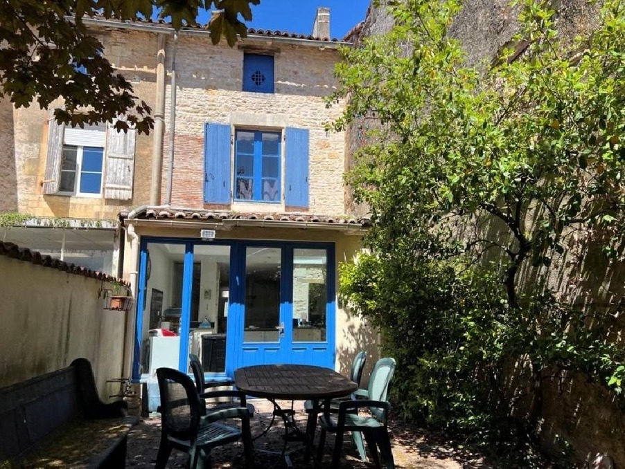 Vente Maison RUFFEC  139 780 €