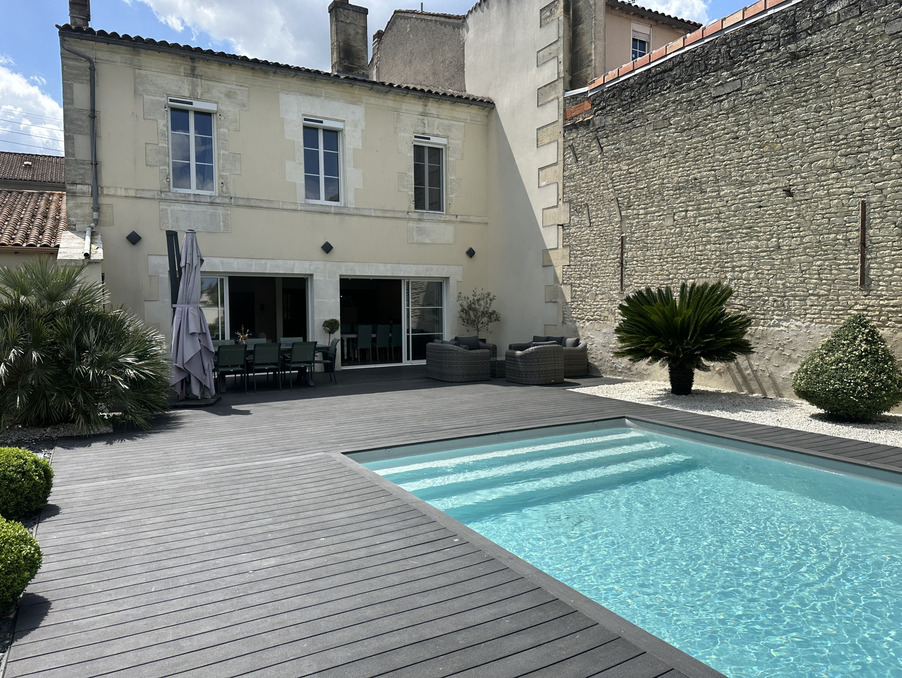 Vente Maison Cognac  545 000 €