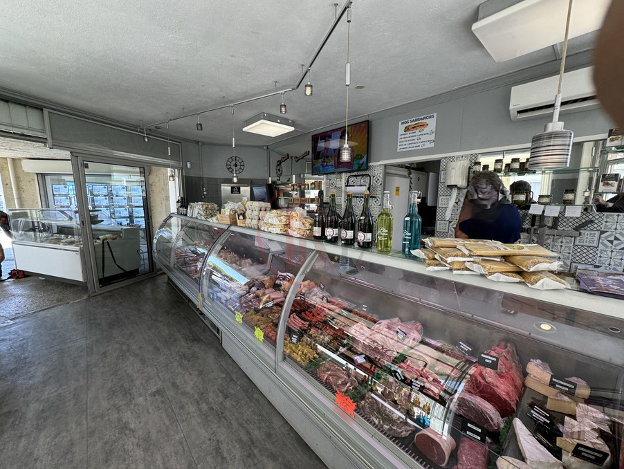 Vente Local Port Camargue  165 000 €