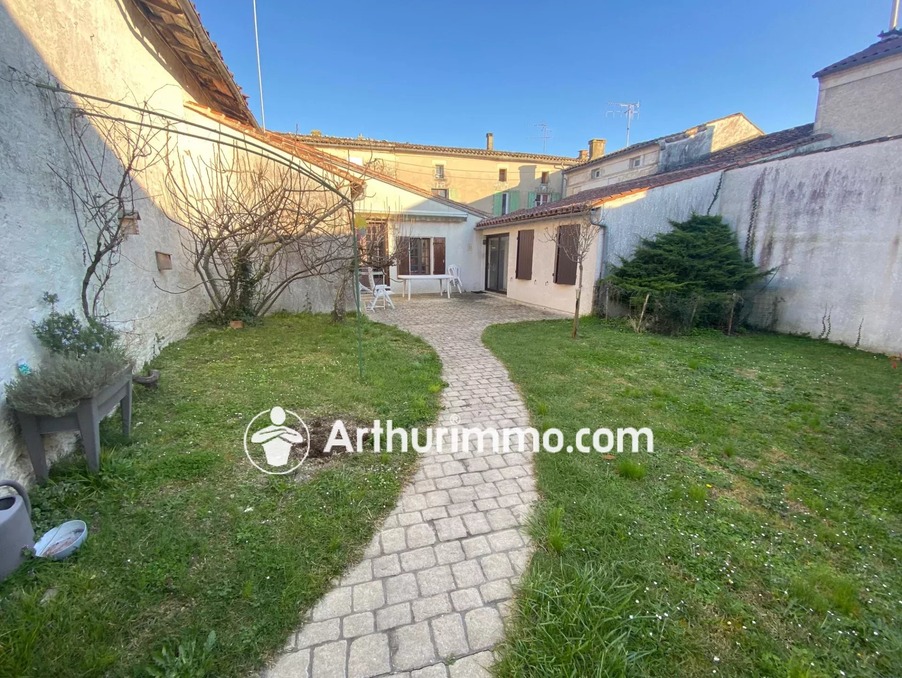 Vente Maison Matha 93 500 €