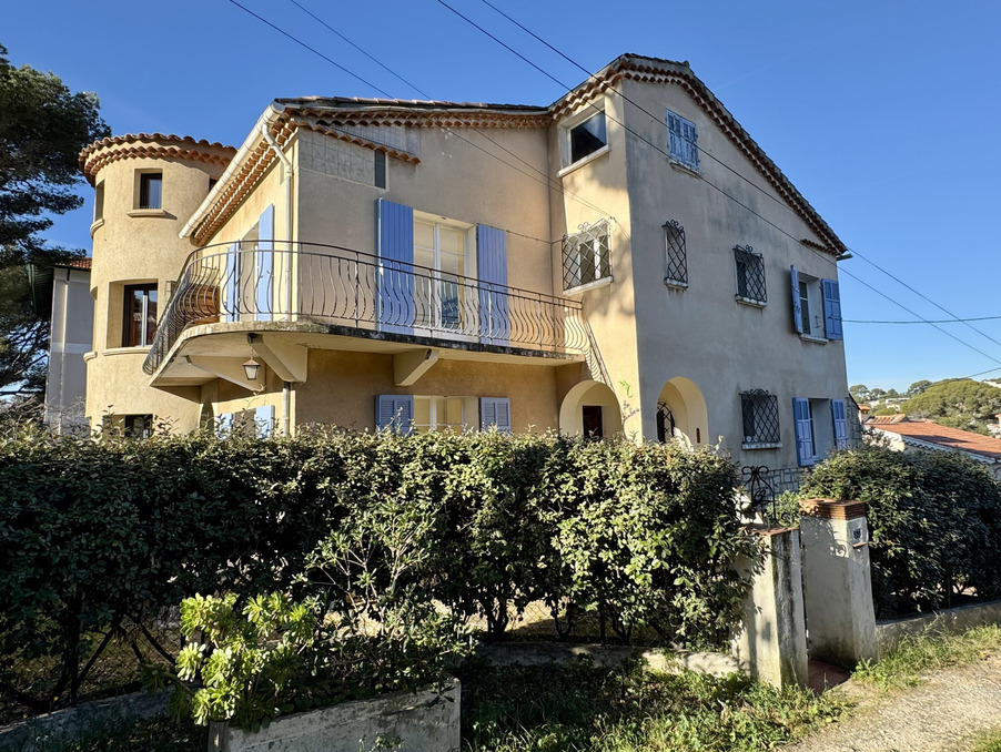 Vente Maison Sanary-sur-Mer  830 000 €