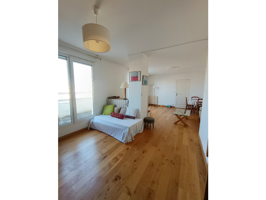 Location Appartement Rennes  875 €