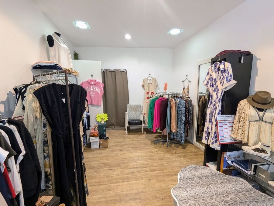 Vente Autre PEZENAS 55 000 €