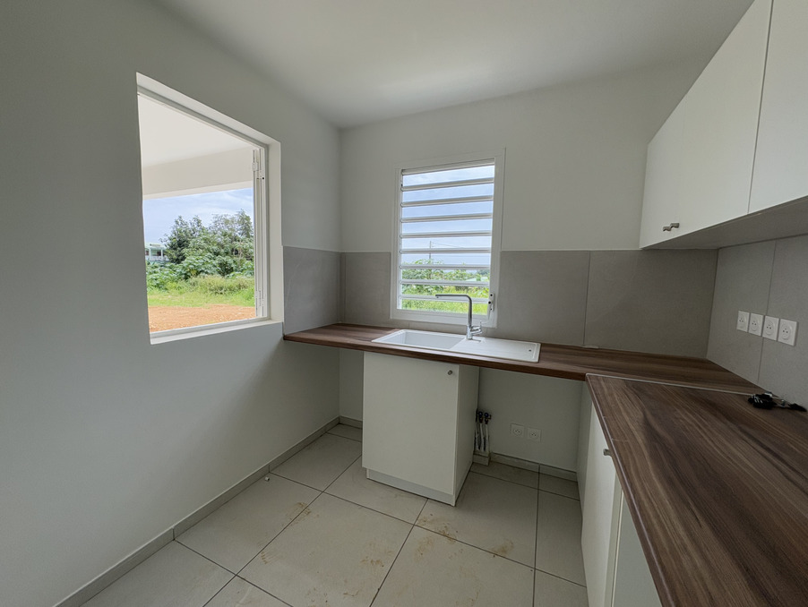 Location Maison Baie-Mahault 1 460 €