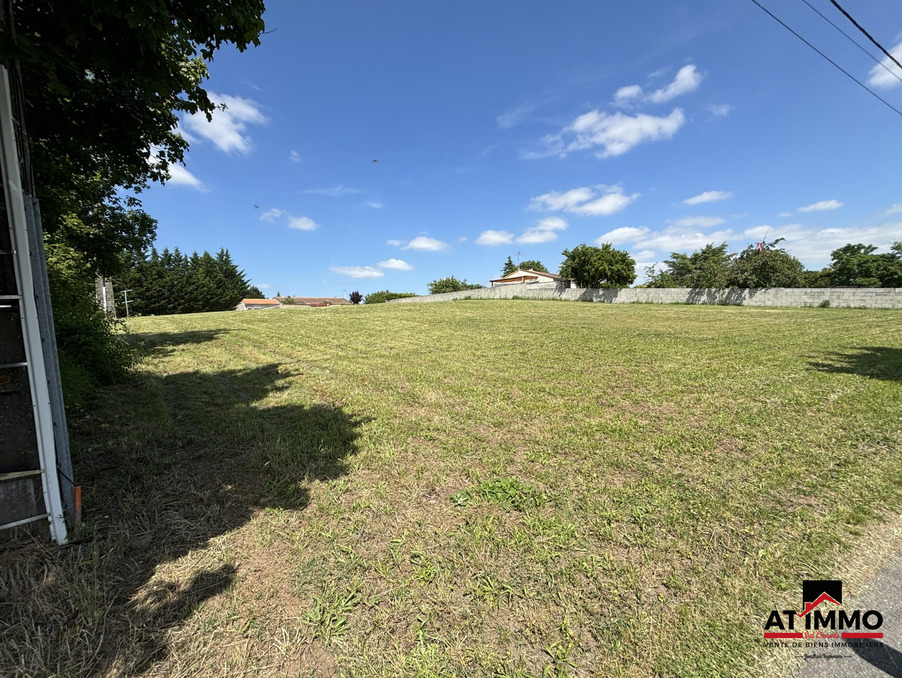 Vente Terrain Châteauneuf sur Charente 34 100 €
