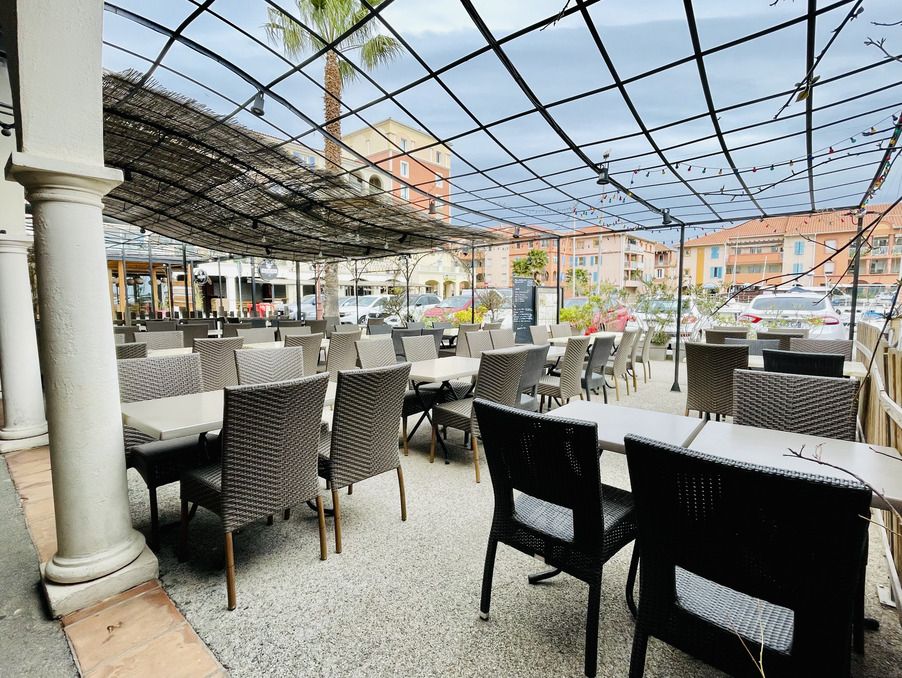 Vente Autre Port-de-Bouc 66 800 €