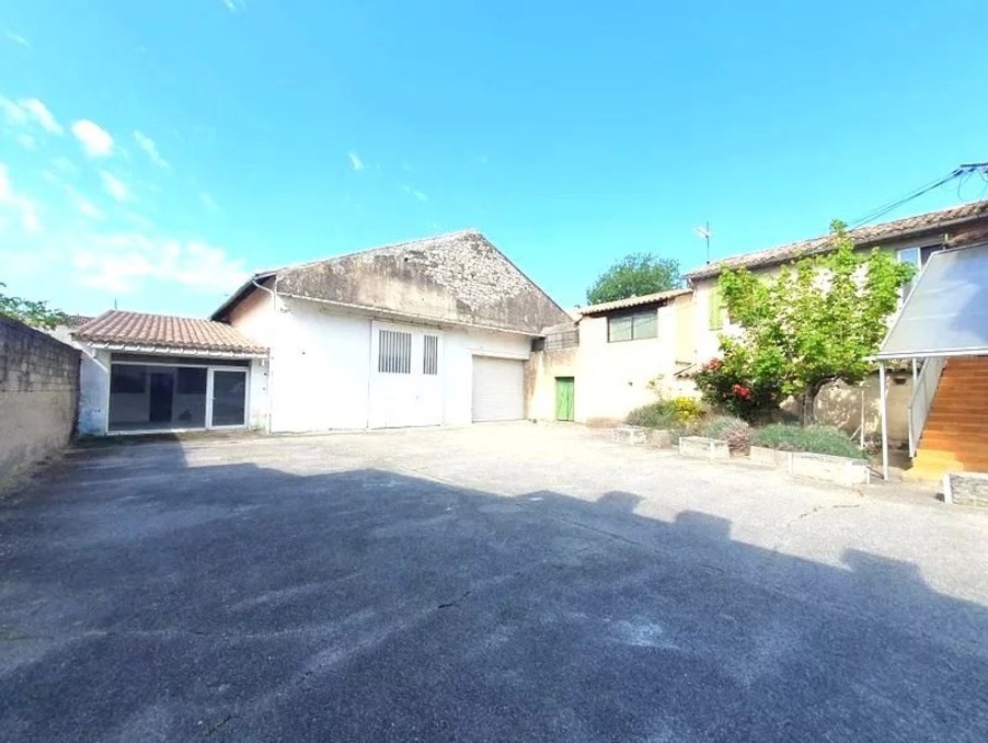 Vente Autre Cavaillon  598 500 €