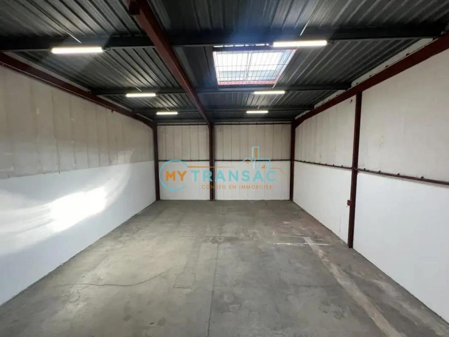 Location Local Champigny-sur-Marne 2 553 €
