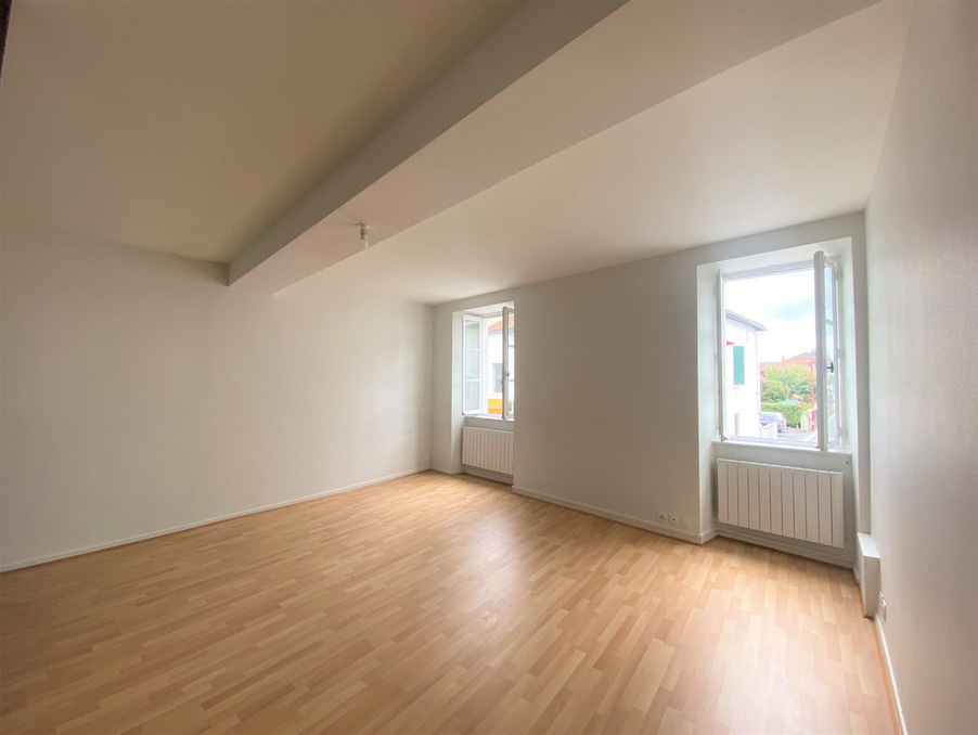 Location Appartement Saint-Palais  670 €