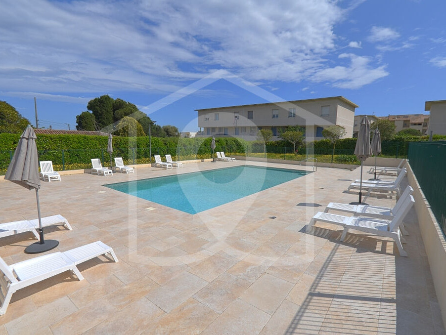 Vente Appartement Antibes  229 900 €