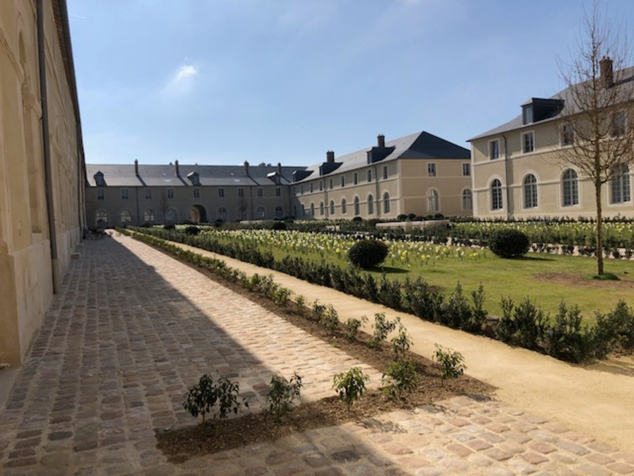 Location Appartement Compiègne  650 €