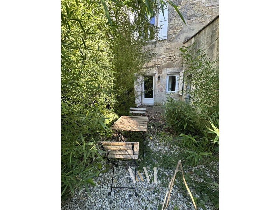 Location Appartement Angoulême  580 €