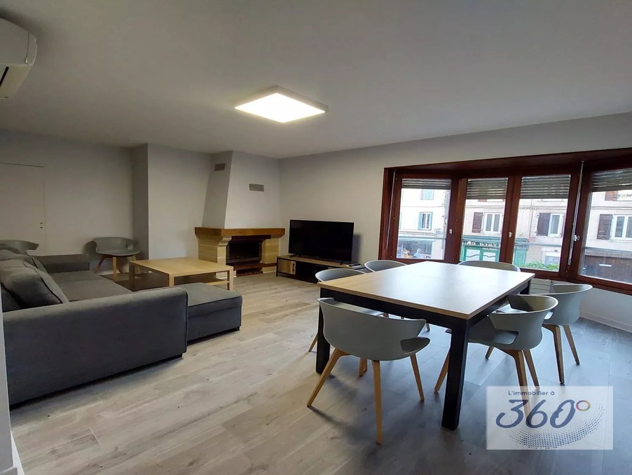Location Appartement Bourg-en-Bresse  455 €