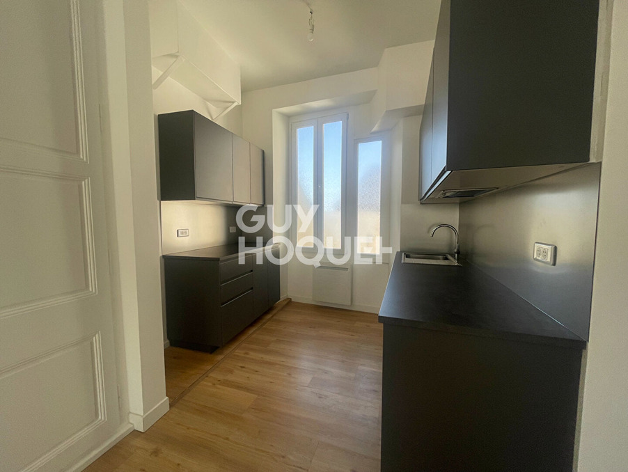 Location Appartement Laon  590 €