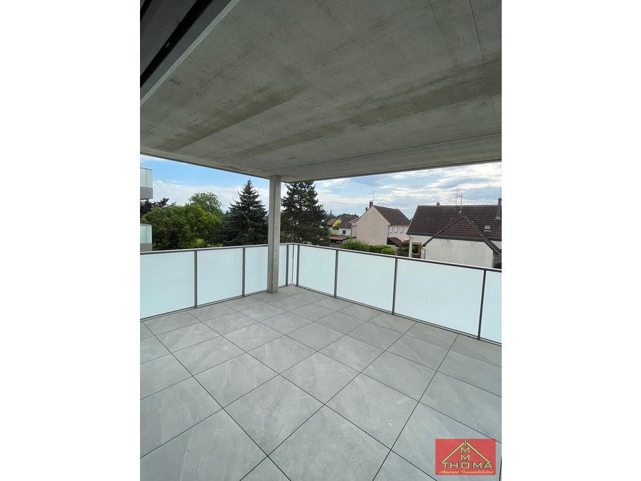 Location Appartement Village-Neuf 1 800 €