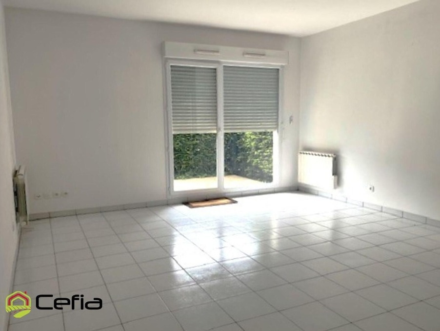 Location Appartement Vonnas  630 €