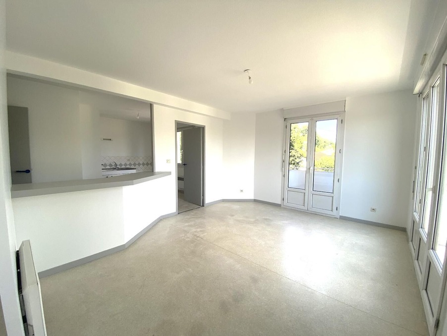 Location Appartement Béligneux  795 €