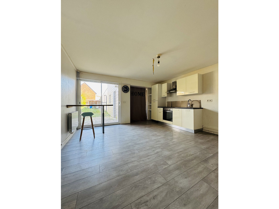 Vente Autre Amiens  285 000 €