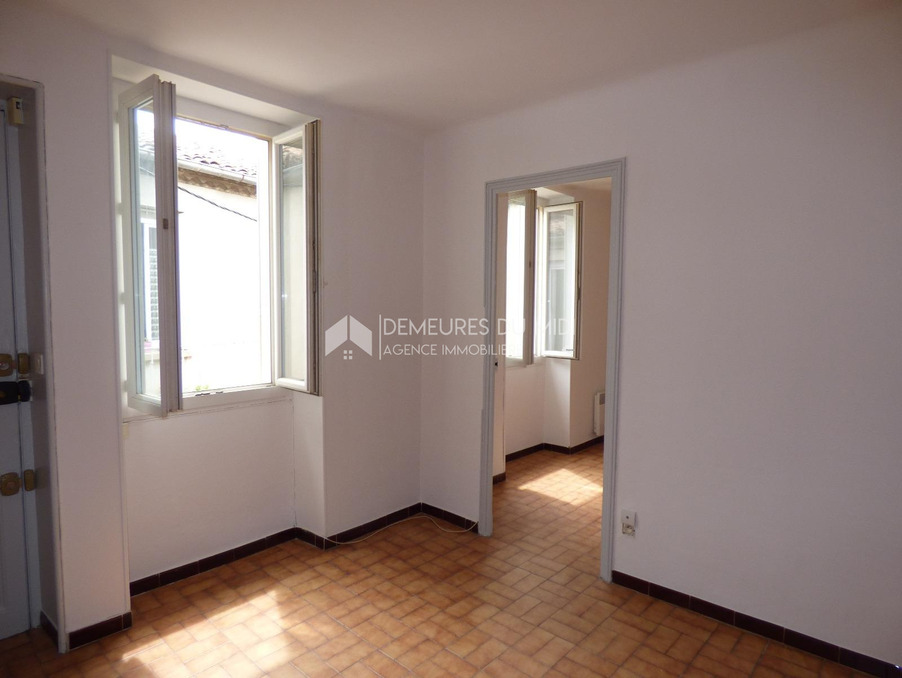 Location Appartement Nîmes  390 €