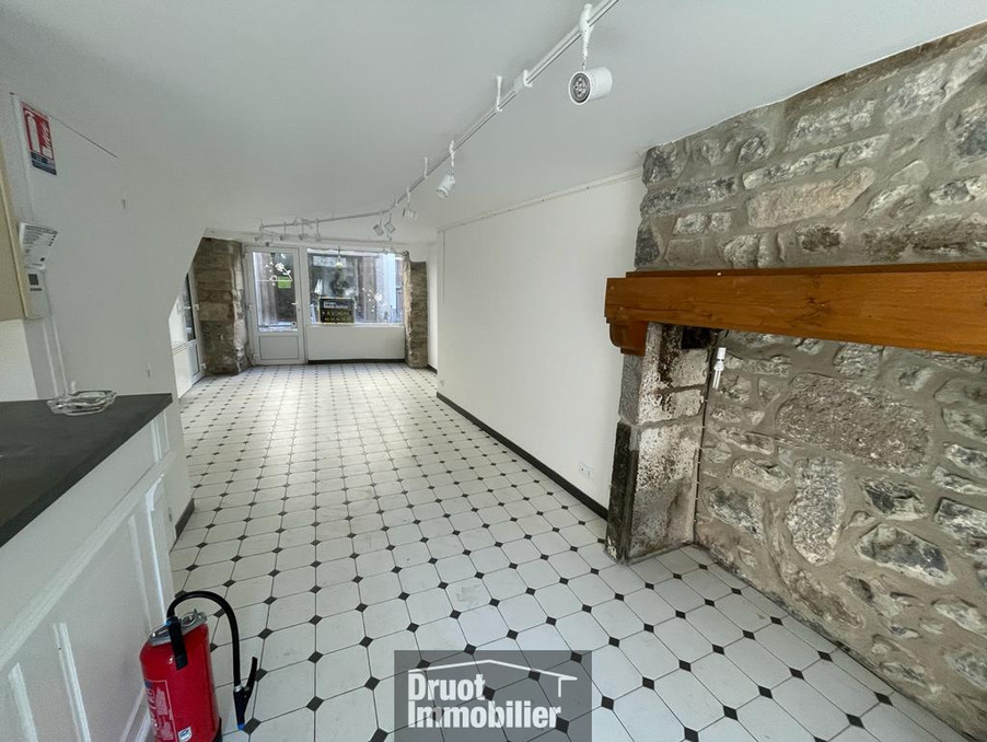 Location Local Laguiole  500 €
