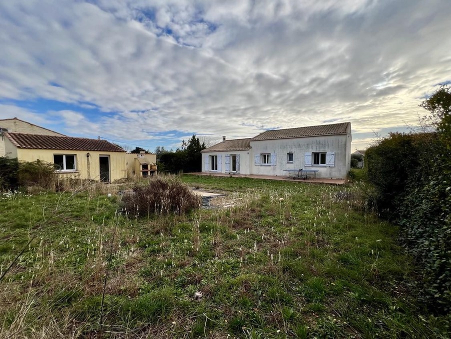 Vente Maison BESSAN  438 000 €