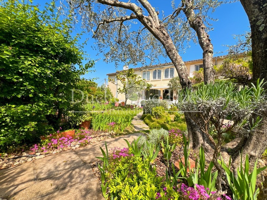 Vente Maison UZES  750 000 €
