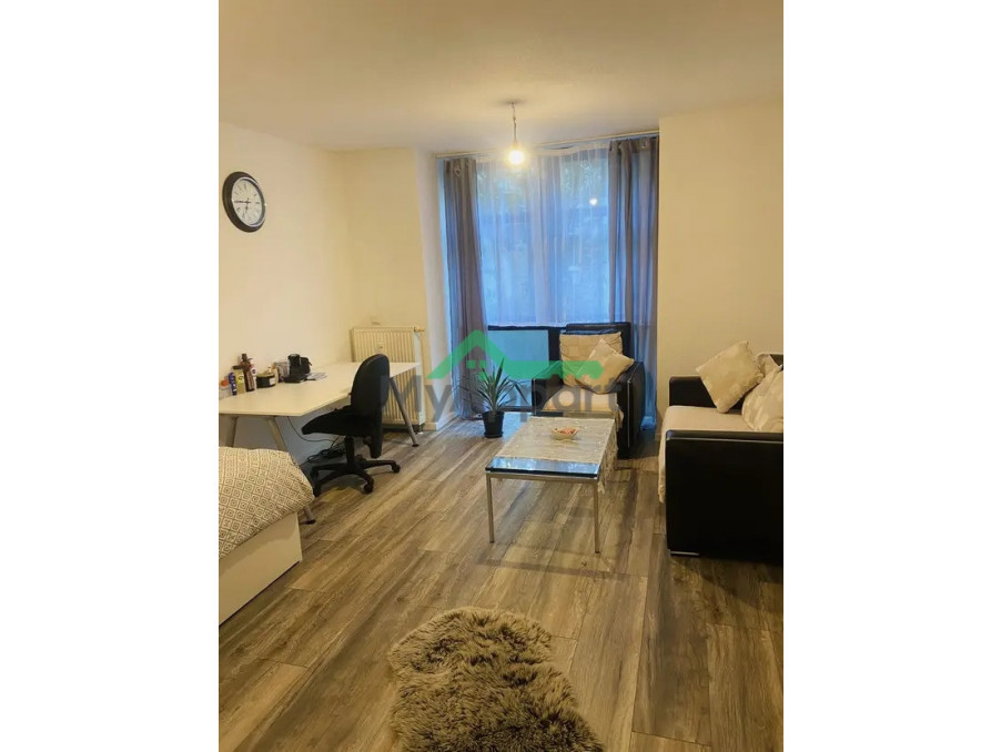 Location Appartement PARIS 17EME ARRONDISSEMENT  970 €