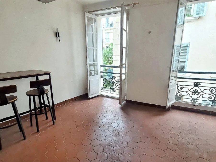 Vente Appartement TOULON  128 400 €