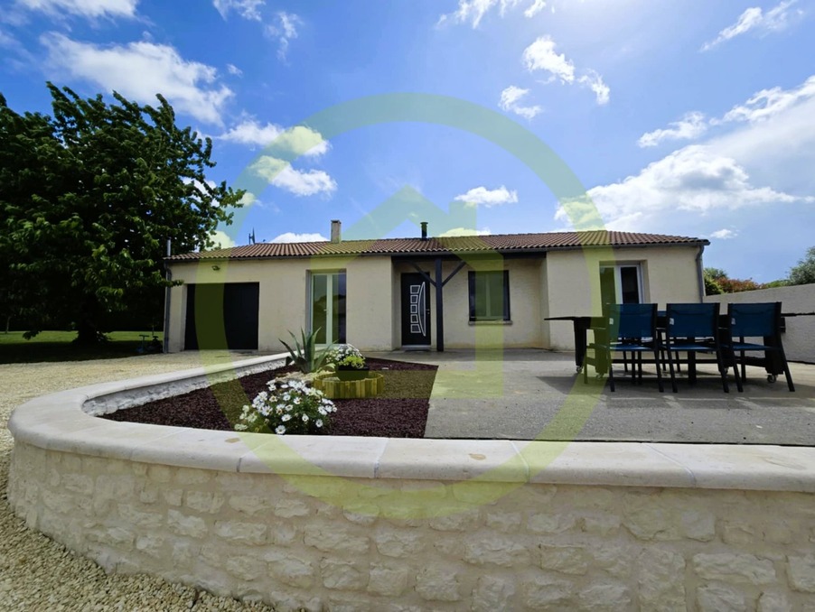 Vente Maison LA FOYE MONJAULT  194 000 €