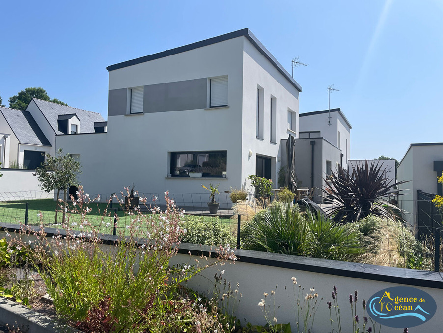 Location Maison Arzal 1 020 €