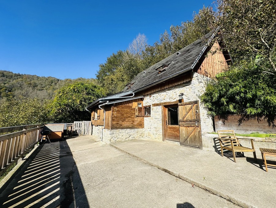 Vente Autre SOUEIX  165 000 €