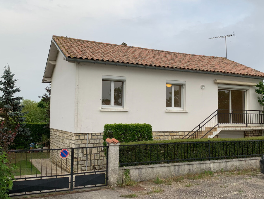 Location Maison Echillais  800 €