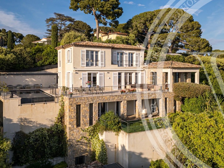 Location Maison Antibes 10 900 €