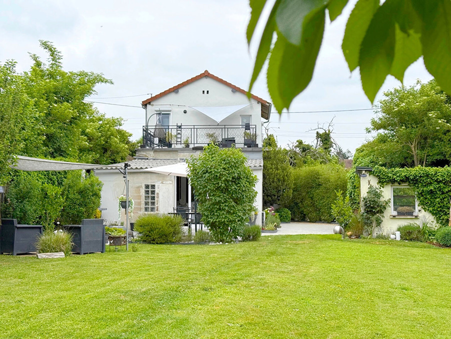 Vente Maison Houdan  262 000 €