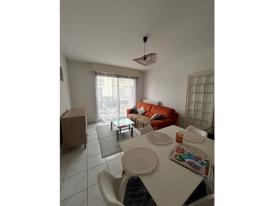 Location Appartement Saintes  555 €