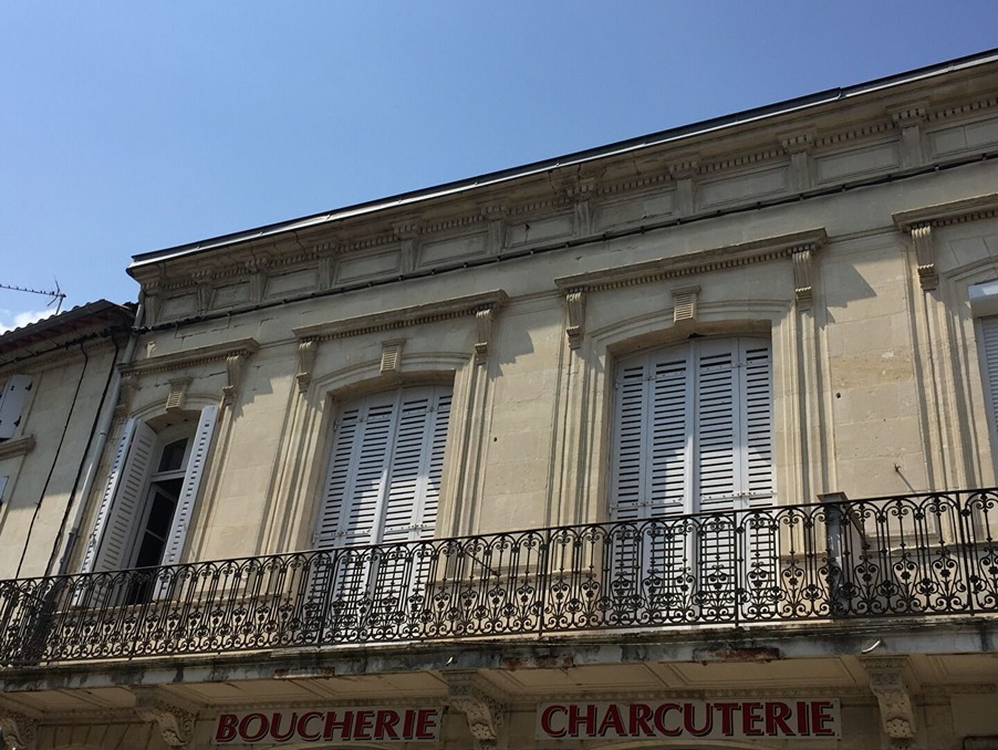 Vente Immeuble Guîtres  242 600 €