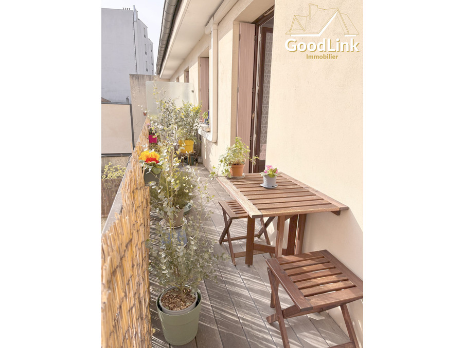 Vente Appartement Aubervilliers  397 000 €