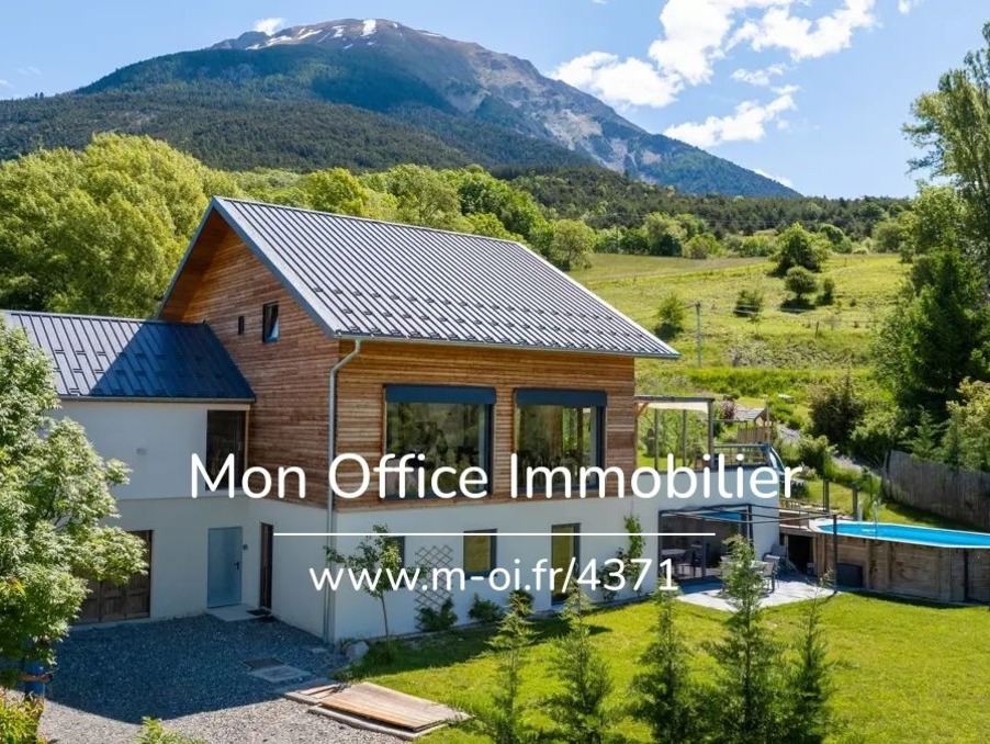 Vente Maison Saint-André-d'Embrun  860 000 €