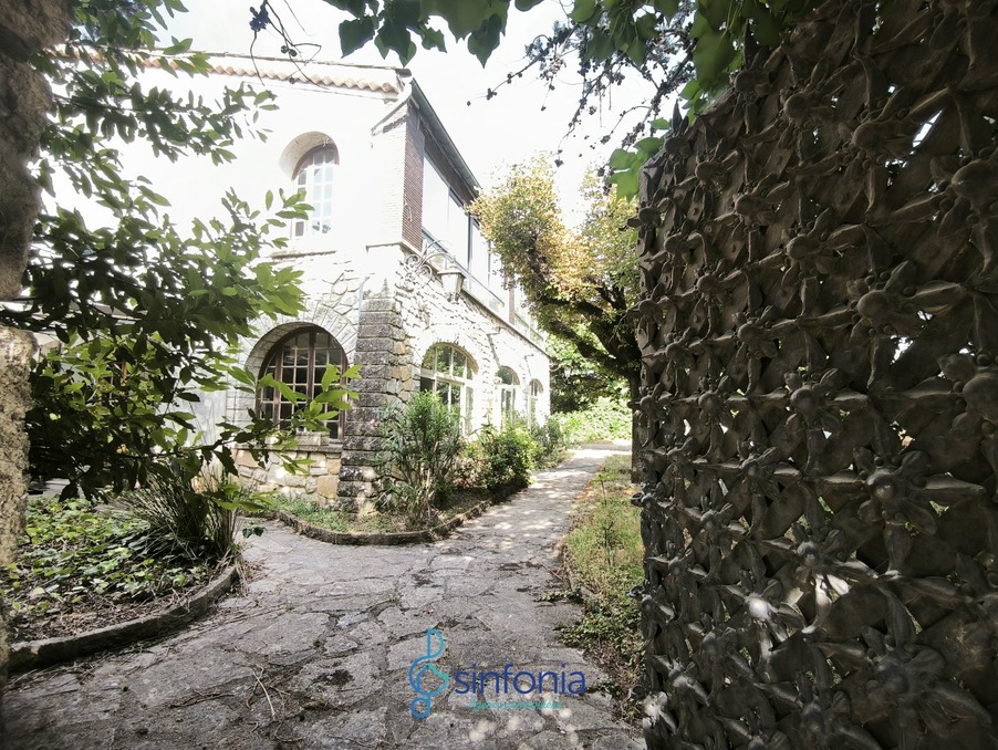 Vente Maison SAINT PAUL LES FONTS  760 000 €