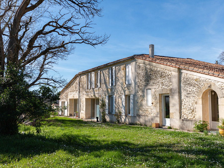 Vente Maison Fargues saint hilaire  460 000 €