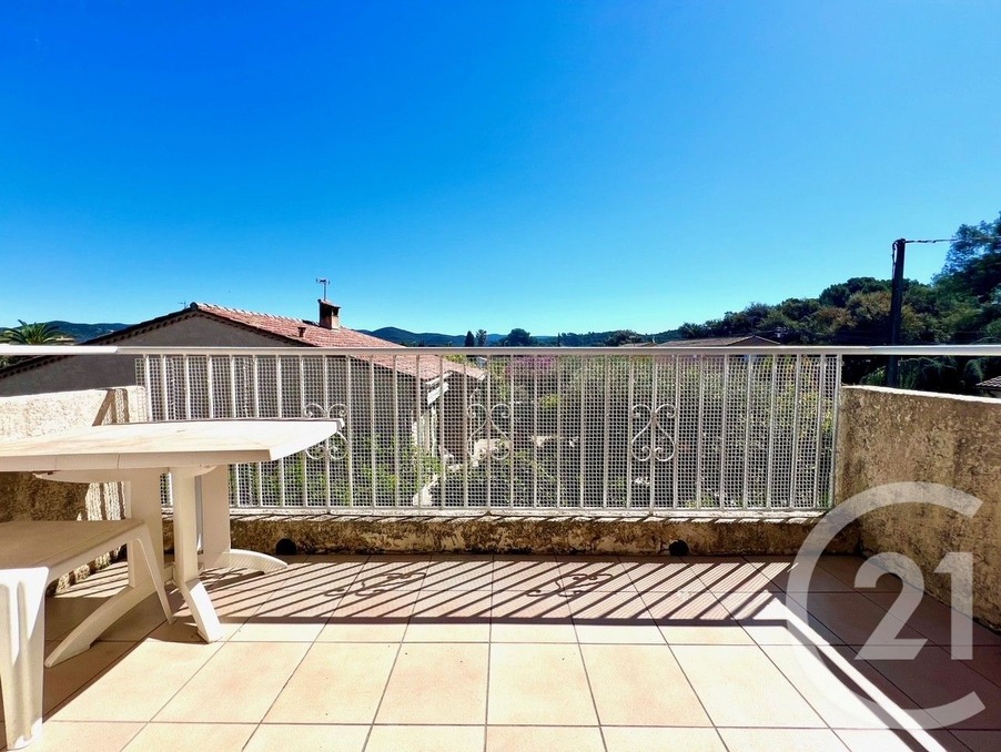 Vente Appartement La londe les maures  255 600 €