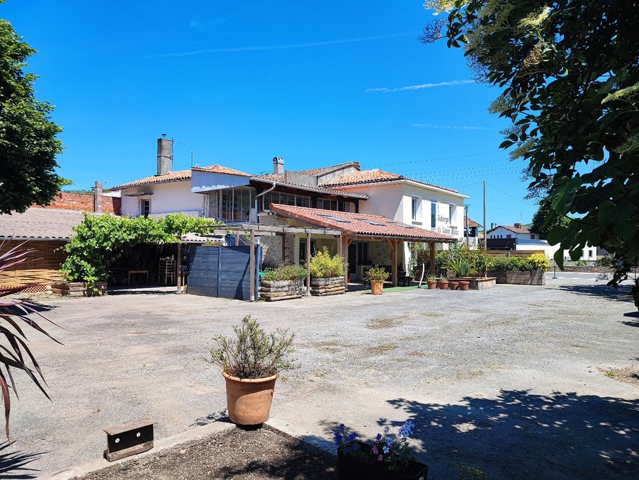 Vente Propriete VARILHES  349 000 €