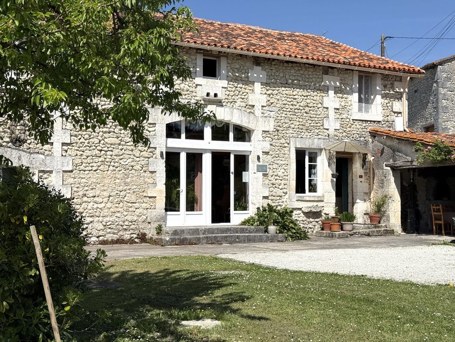 Vente Maison NANTEUIL AURIAC DE BOURZAC  497 500 €