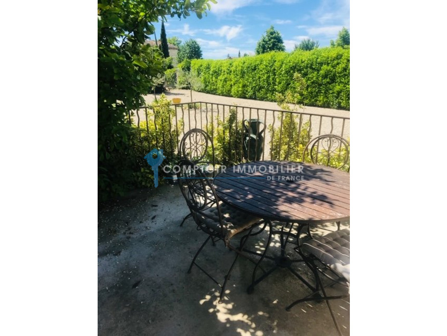 Location Appartement Le Thor  700 €