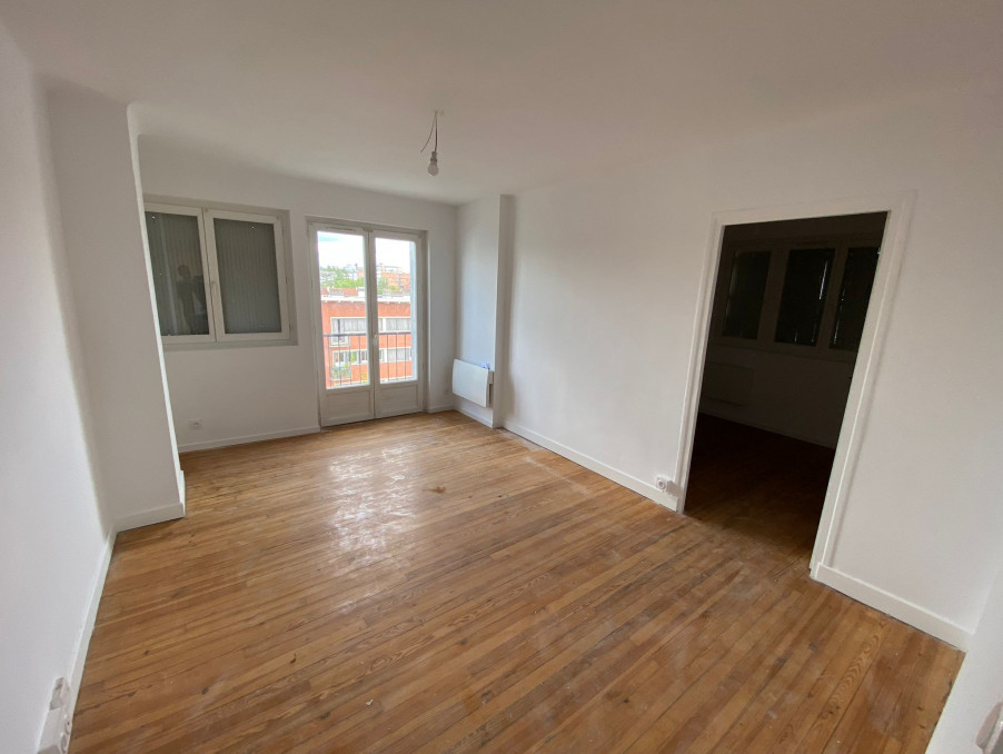 Location Appartement MONTAUBAN  527 €