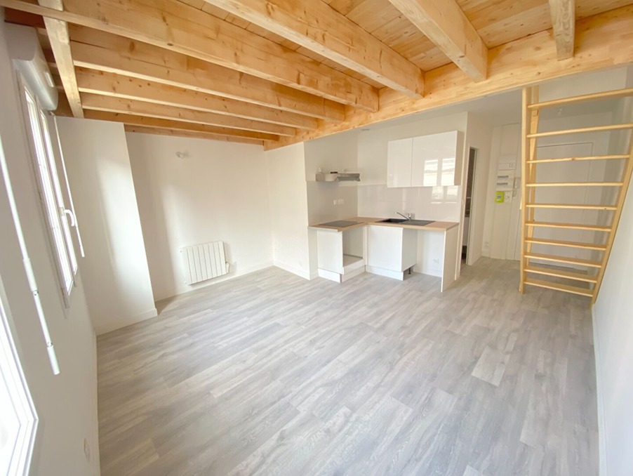 Location Appartement Saintes  492 €
