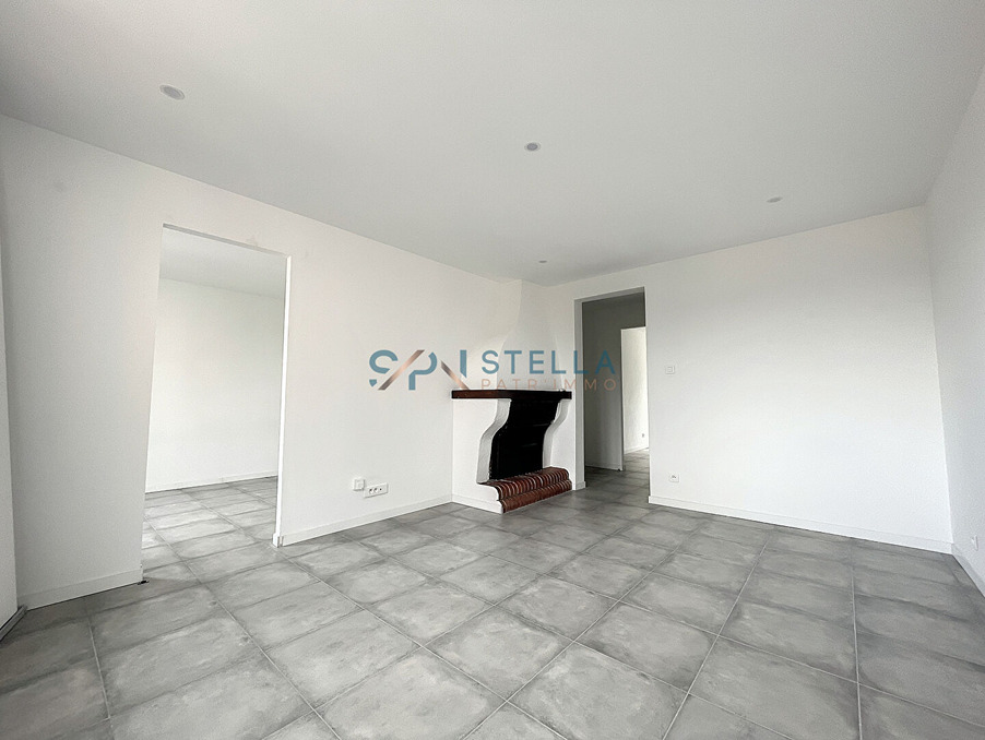 Location Appartement Ajaccio  900 €