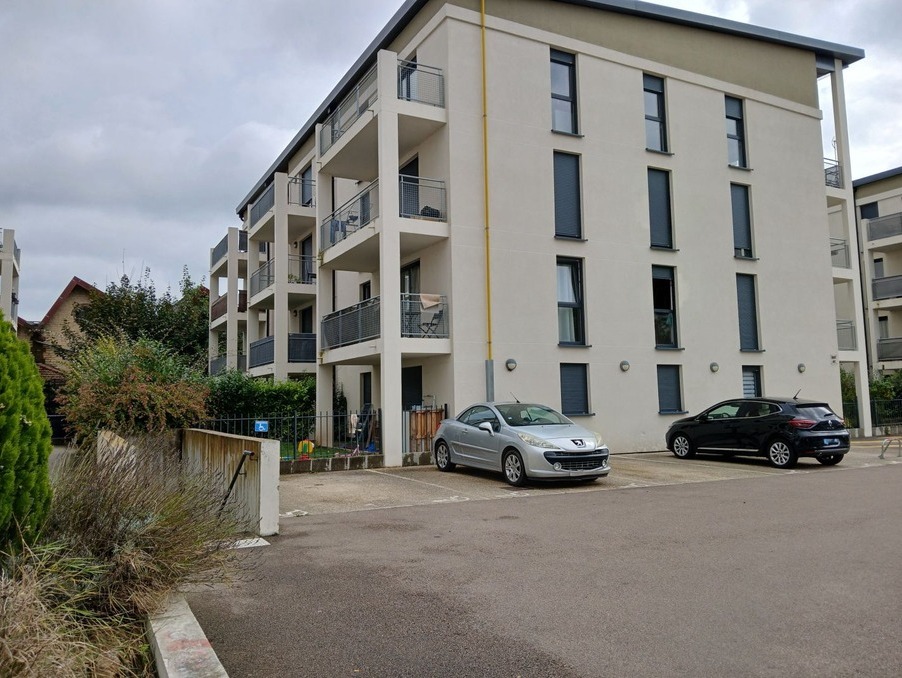 Location Appartement TROYES  384 €