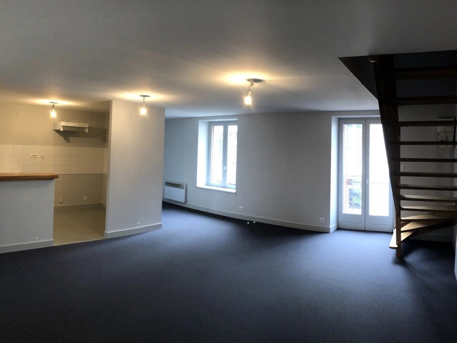 Location Appartement Guer  570 €