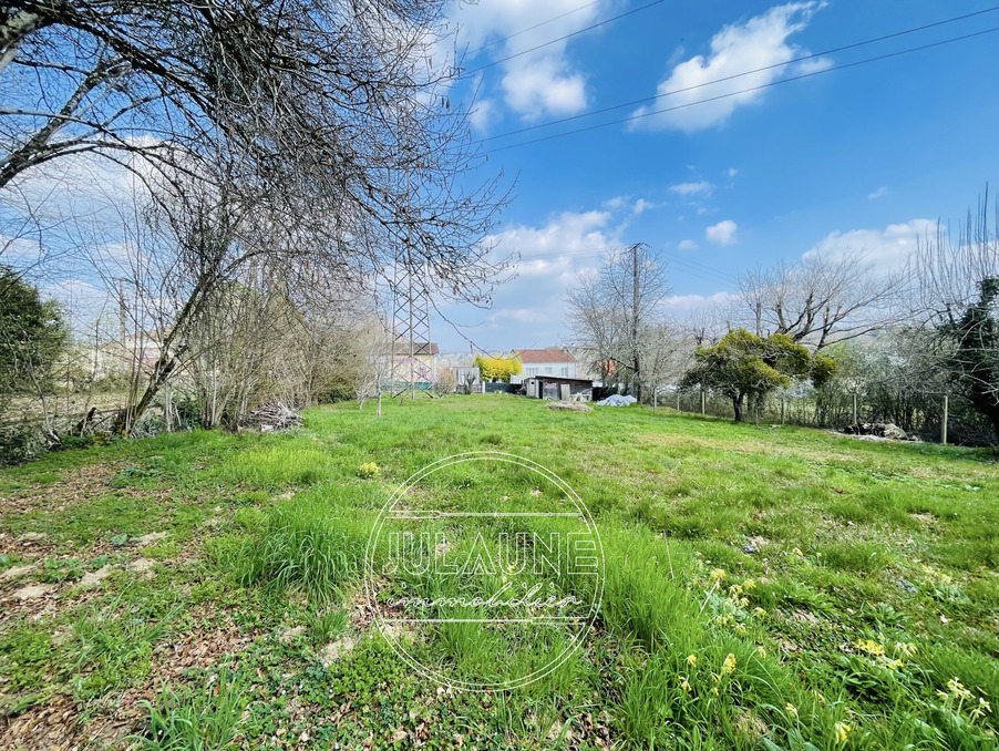 Vente Terrain Saint-Priest-Taurion 24 000 €